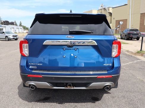 Used 2022 Ford Explorer Limited w/ Equipment Group 301A AWD/4WD image 10