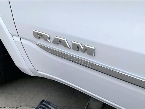 Used 2022 RAM 1500 Limited w/ Body Color Bumper Group AWD/4WD image 33