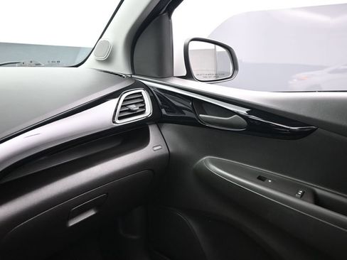Used 2020 Chevrolet Spark LT FWD image 12