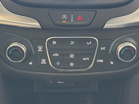 Used 2024 Chevrolet Equinox LT w/ LPO, Floor Liner Package image 46