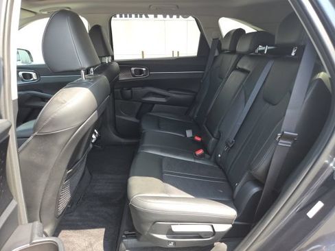 Used 2024 Kia Sorento S w/ Panoramic Sunroof Package AWD/4WD image 20