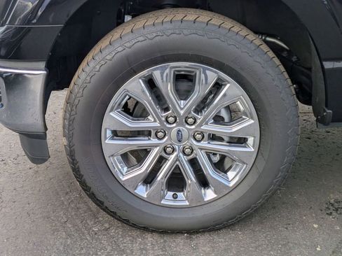 New 2025 Ford F150 Lariat w/ Equipment Group 501A Mid image 17