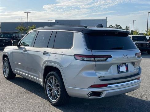 Certified 2025 Jeep Grand Cherokee L Summit w/ Advanced Protech Group IV AWD/4WD image 20