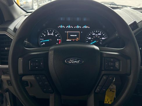 Used 2021 Ford F350 XLT w/ XLT Premium Package AWD/4WD image 19