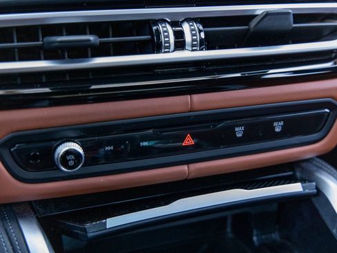 Used 2024 BMW M3 Competition w/ Executive Package image 39