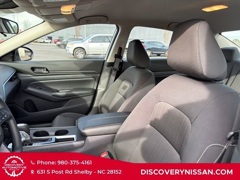 Certified 2025 Nissan Altima 2.5 S image 12