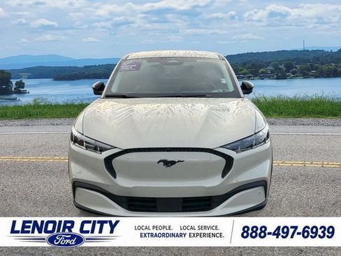 Used 2025 Ford Mustang Mach-E Select w/ Comfort Package Lite AWD/4WD image 8