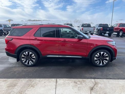 New 2026 Ford Explorer Platinum w/ LUX Leather Package image 4