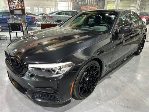 Used 2018 BMW 540i xDrive w/ M Sport Package AWD/4WD image 11