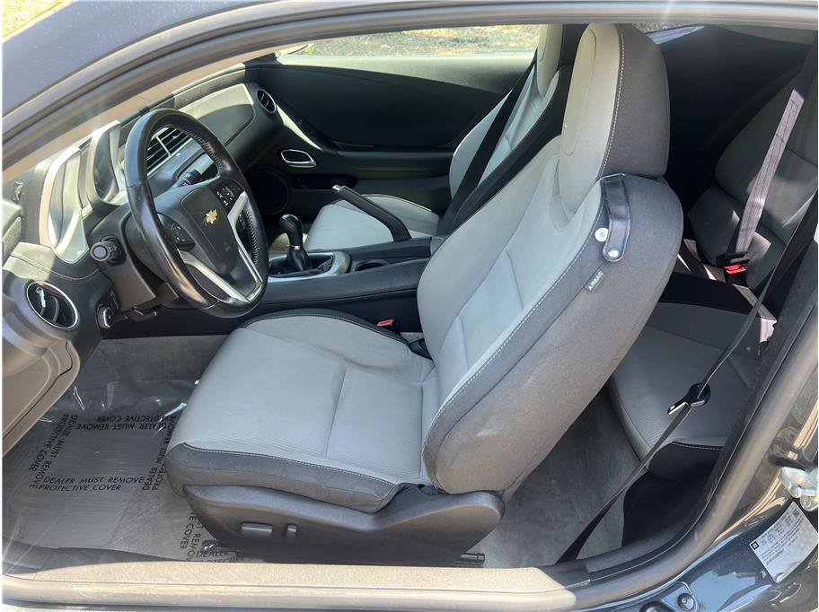 Used 2013 Chevrolet Camaro LT RWD image 11