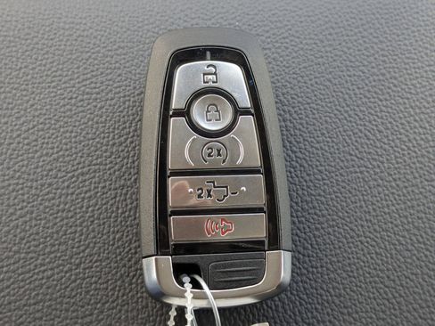 New 2026 Ford F350 Lariat w/ Lariat Ultimate Package image 33