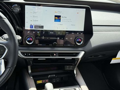 New 2026 Lexus RX 450h AWD image 14