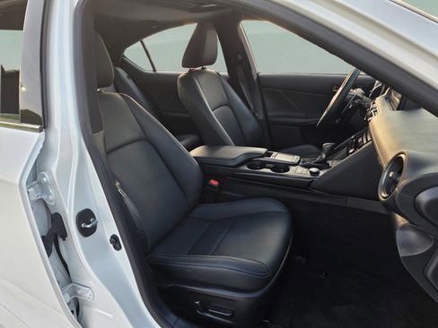 Certified 2024 Lexus IS 300 w/ Premium Package image 23