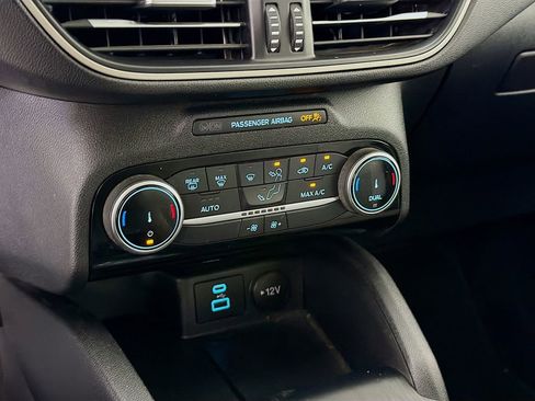 Used 2022 Ford Escape SE w/ Convenience Package image 18