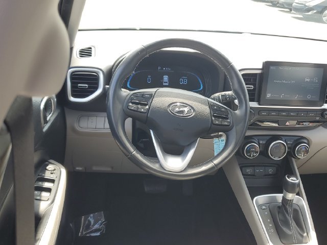 Certified 2023 Hyundai Venue SEL w/ Cargo Package FWD image 10