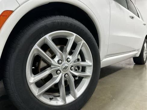 Used 2023 Dodge Durango GT RWD image 28