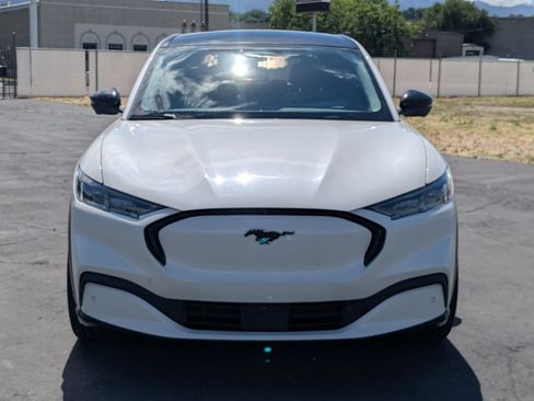 Used 2022 Ford Mustang Mach-E Premium RWD image 11