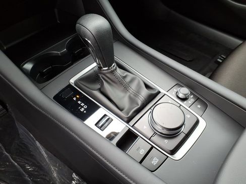 New 2026 MAZDA MAZDA3 s FWD image 8