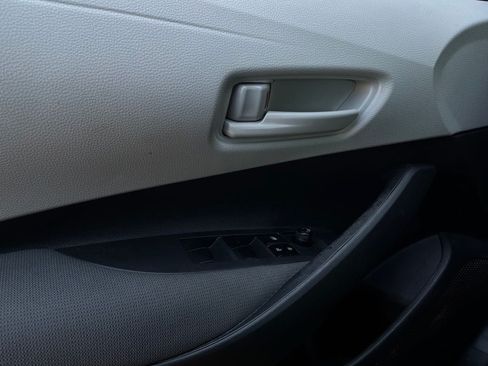 Used 2026 Toyota Corolla LE FWD image 20