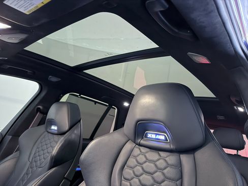Used 2020 BMW X5 M Competition w/ Executive Package image 19
