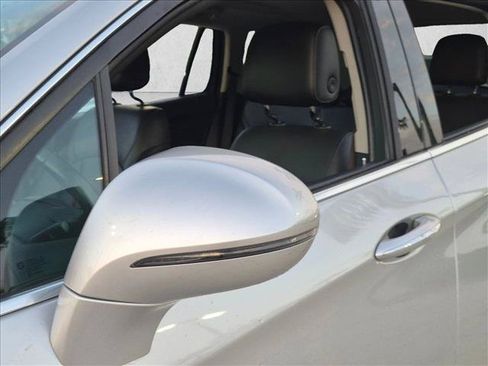 Used 2019 Buick Envision Essence AWD/4WD image 13