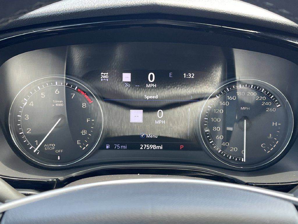 Used 2023 Cadillac XT5 Sportv w/ Technology Package AWD/4WD image 32