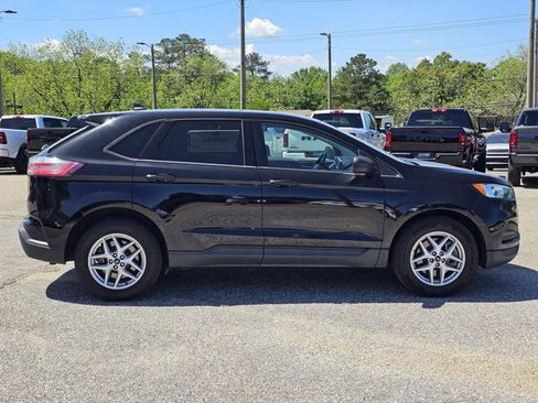 Used 2022 Ford Edge SE AWD/4WD image 7