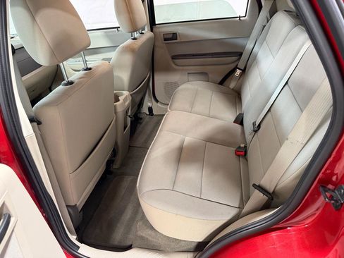 Used 2010 Ford Escape XLT AWD/4WD image 21