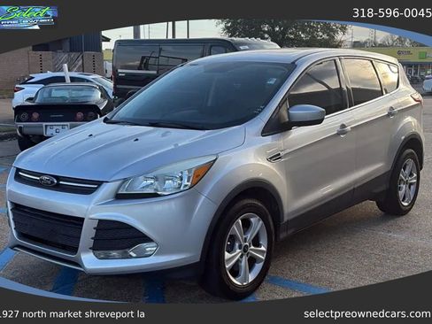 Used 2016 Ford Escape SE image 1