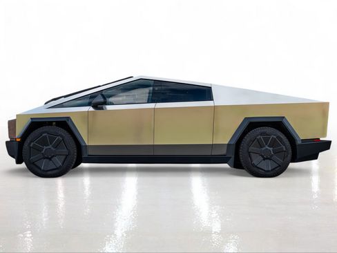 Used 2026 Tesla Cybertruck Cyberbeast AWD/4WD image 3