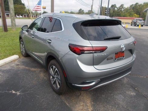 Used 2023 Buick Envision Essence image 4
