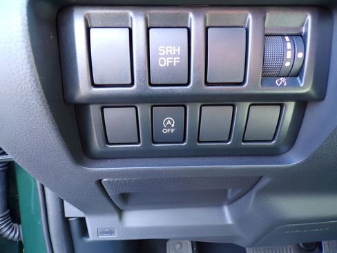 Certified 2024 Subaru Forester Premium AWD/4WD image 45
