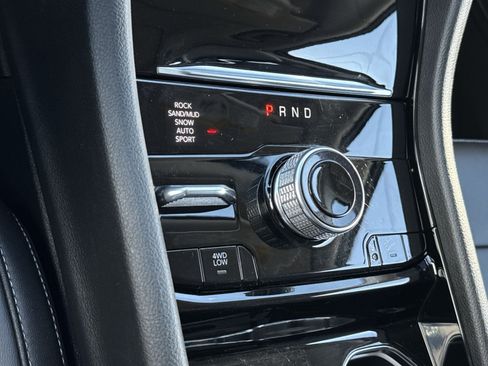 Used 2023 Jeep Grand Cherokee 4WD 4xe image 22
