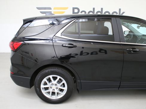 Used 2023 Chevrolet Equinox LT image 10
