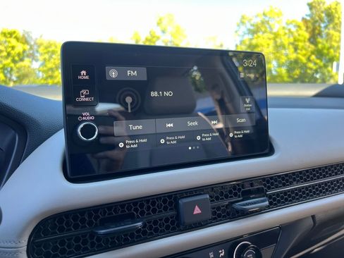 Used 2026 Honda HR-V LX image 28