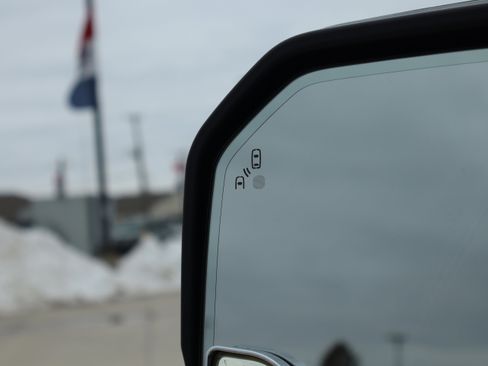 Used 2020 Ford F150 Lariat w/ Equipment Group 501A Mid image 24