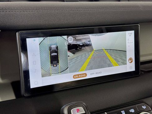 Used 2023 Land Rover Defender 110 X-Dynamic SE image 15