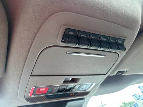 Used 2025 Ford F450 Platinum w/ Platinum Plus Package AWD/4WD image 27
