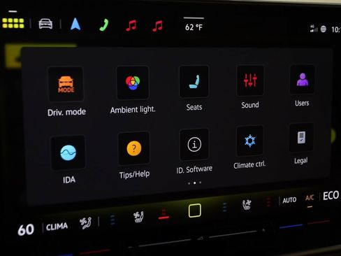 Used 2025 Volkswagen ID. Buzz Pro S image 40