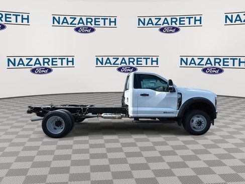 New 2025 Ford F550 4x4 Regular Cab Super Duty image 9