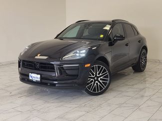 Used 2022 Porsche Macan AWD/4WD video 1