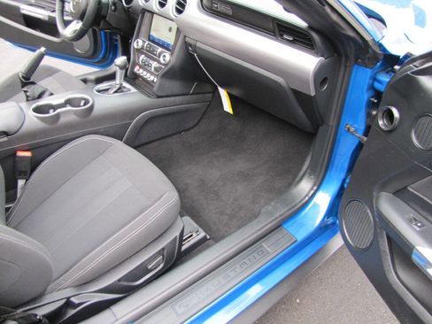 Used 2020 Ford Mustang Convertible w/ Equipment Group 101A image 26