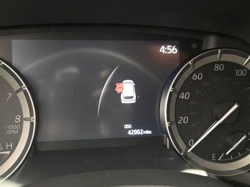 Used 2020 Toyota Highlander Platinum image 9