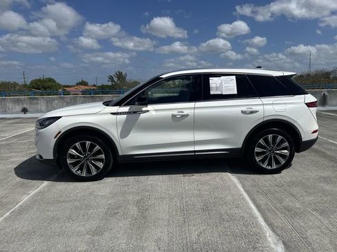 Used 2022 Lincoln Corsair Reserve w/ Equipment Group 201A FWD image 15