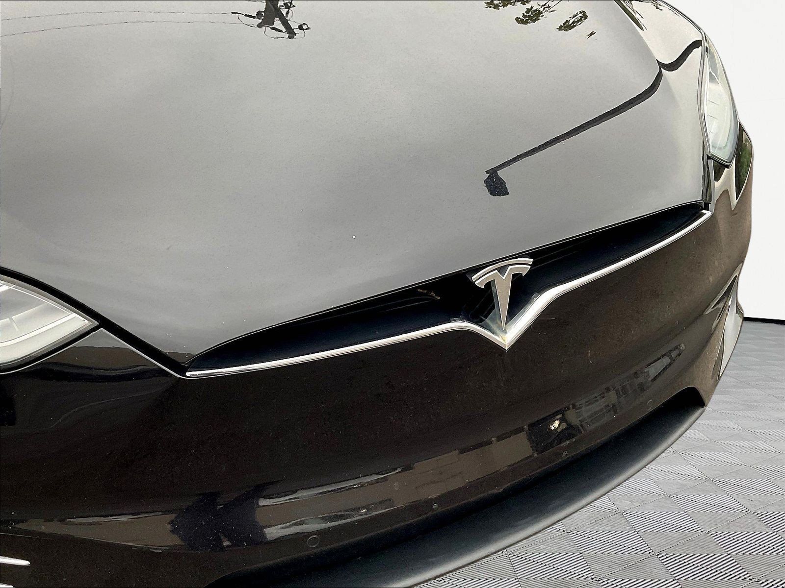 Used 2017 Tesla Model X 90D AWD/4WD image 30