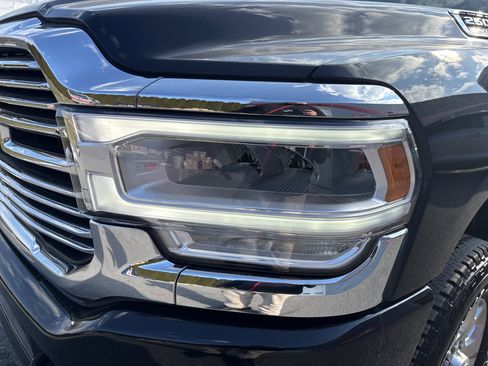 Used 2024 RAM 2500 Laramie w/ Safety Group image 9