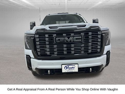 New 2026 GMC Sierra 3500 Denali Ultimate AWD/4WD image 3