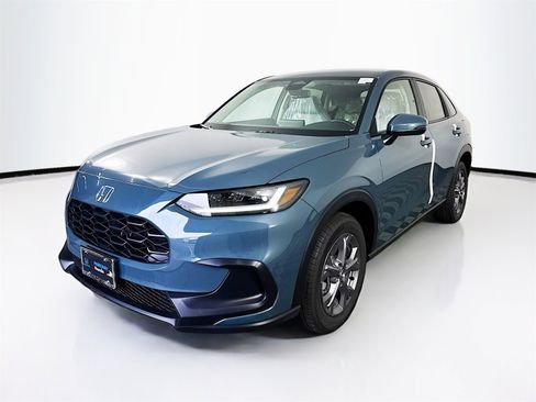 New 2026 Honda HR-V LX image 3