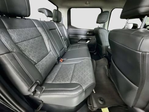 Used 2023 Toyota Tundra Limited AWD/4WD image 26