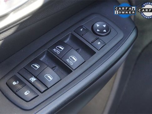 Used 2022 Jeep Cherokee Trailhawk image 24